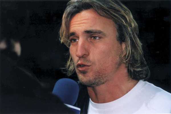 foot_7_1.jpg (14806 octets)