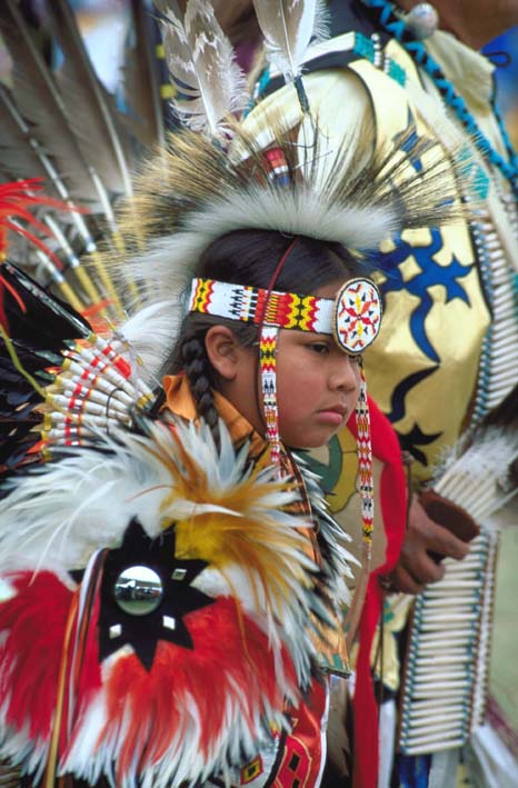2001_indien_visage_enfant.jpg (72805 octets)
